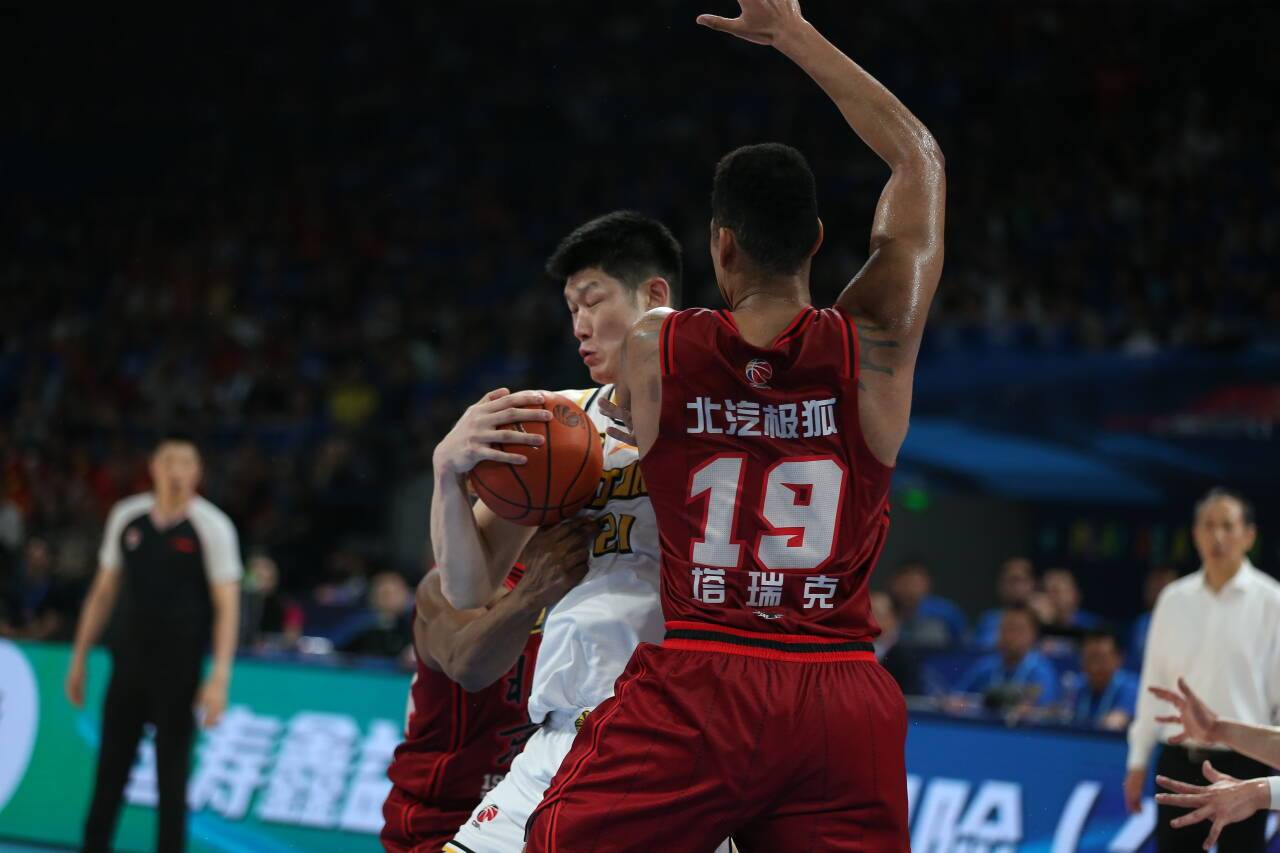 皇冠信用网会员如何申请_浙江广厦4-2北京夺队史CBA首冠皇冠信用网会员如何申请!周琦31+10布朗41分