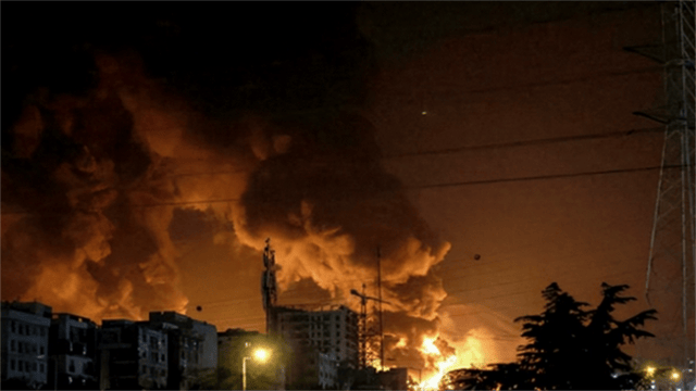 小保加足球_德黑兰领空彻底失守！50多架以军机上演自由飞行小保加足球，俄紧急撤侨