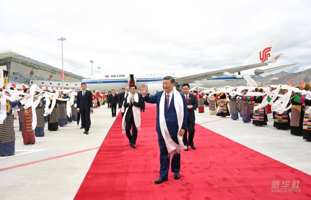 皇冠信用网会员开户_习近平率中央代表团抵达拉萨出席西藏自治区成立60周年庆祝活动