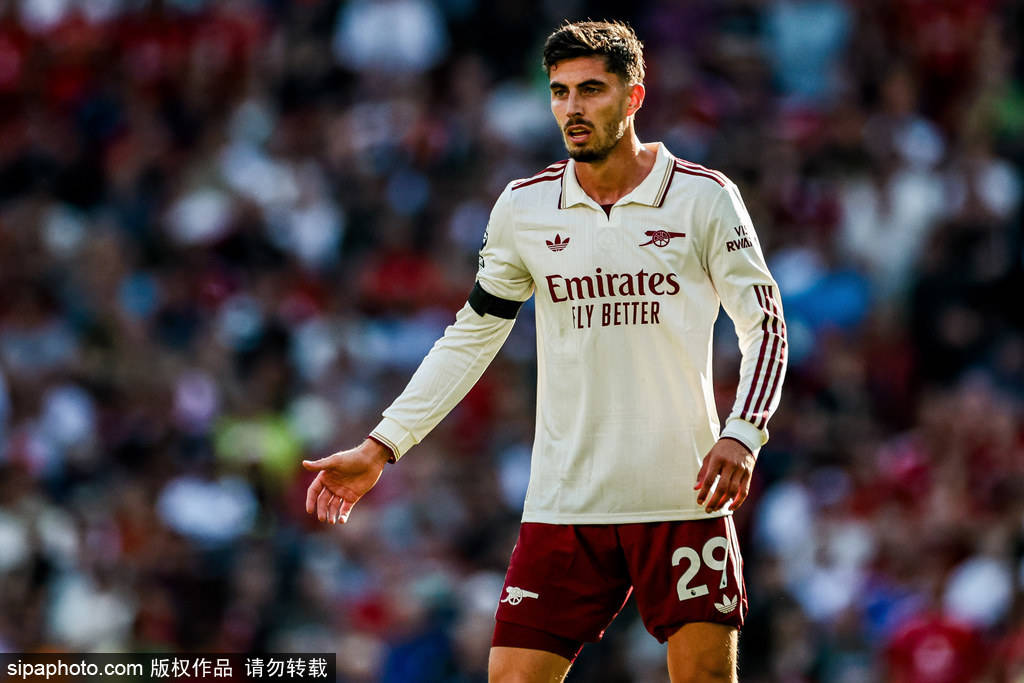 斯洛伐克超级联赛_曼联进攻乏力：为何红魔在新赛季的进球如凤求凰斯洛伐克超级联赛？