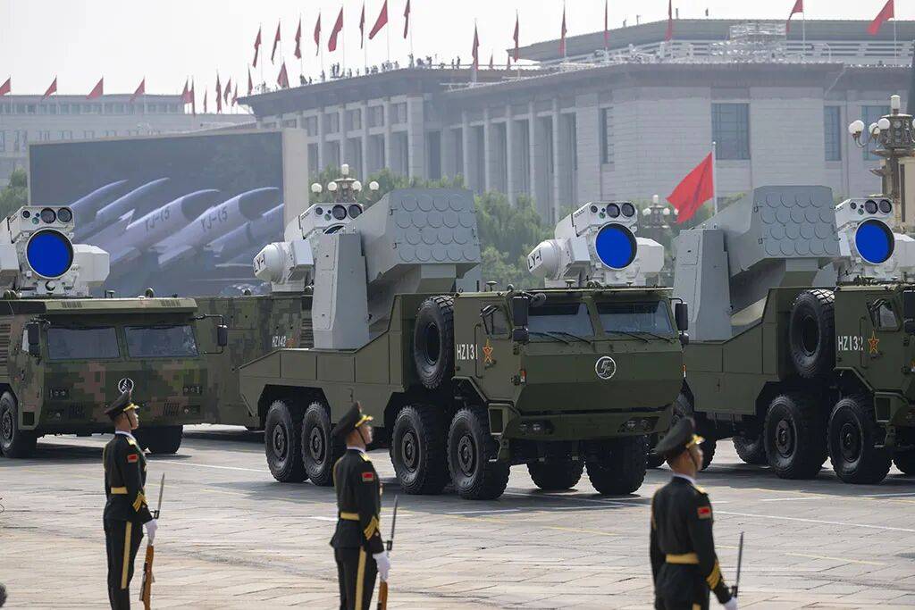 国际友谊赛足球_“不是国际友谊赛足球!我哪里像‘洗衣机’了?!”