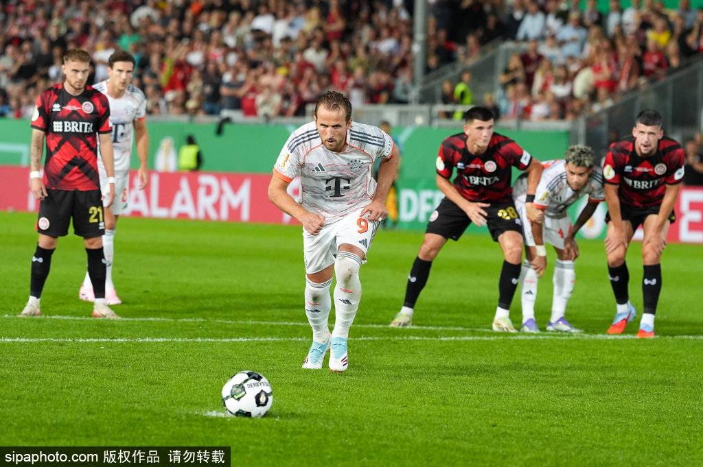 俄罗斯甲组联赛_维尔茨的绝杀与城市的呐喊：从任意球到庆祝照背后的故事