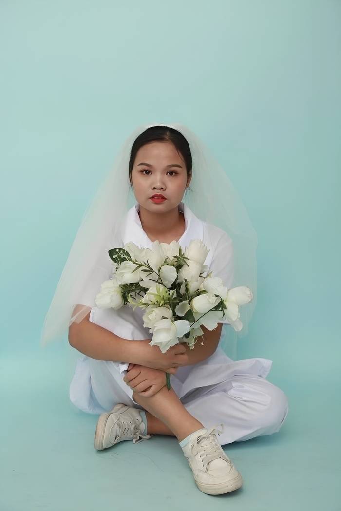 牙买加超级联赛_22岁绝症女孩宴请全村看电影牙买加超级联赛,哽咽嘱托村民:“我走后,请替我关照父母”