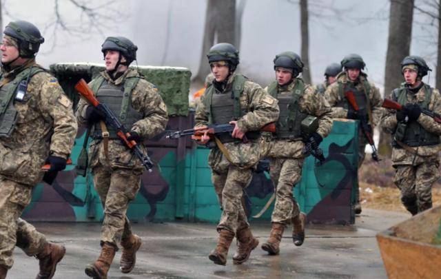 韦斯特罗斯 vs 桑德维肯斯_果然不服气：放行中欧班列后韦斯特罗斯 vs 桑德维肯斯，波兰又开第二枪，中国接下挑战书