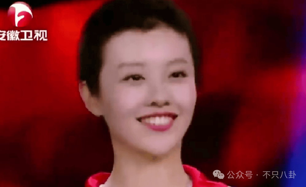 NBA篮球返水_他俩没分手但被拍到吵架了NBA篮球返水，吵得很凶......