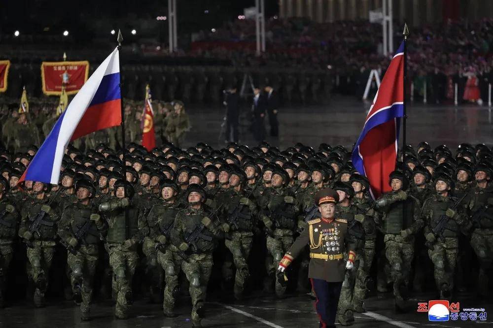 皇冠信用盘需要押金吗
_俄乌战争这么一打皇冠信用盘需要押金吗
,试出了朝鲜军队的常规战争潜力,再也藏不住了