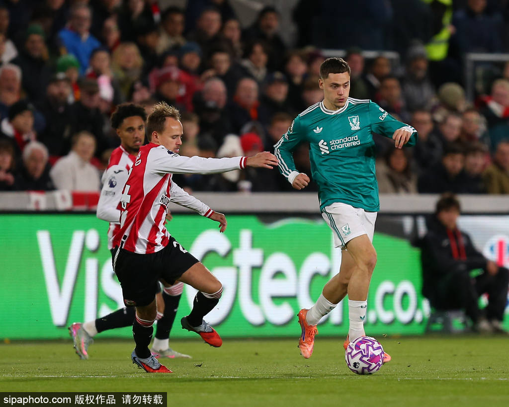 皇冠信用網哪里申请_联赛4连败皇冠信用網哪里申请！英超-萨拉赫破门难救主 利物浦2-3小蜜蜂跌至第6