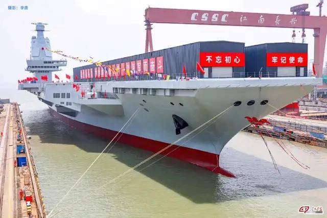 皇冠信用网申请
_双层软卧变三层硬卧!福建舰宿舍首次公开皇冠信用网申请
,咋比辽宁山东舰还挤?