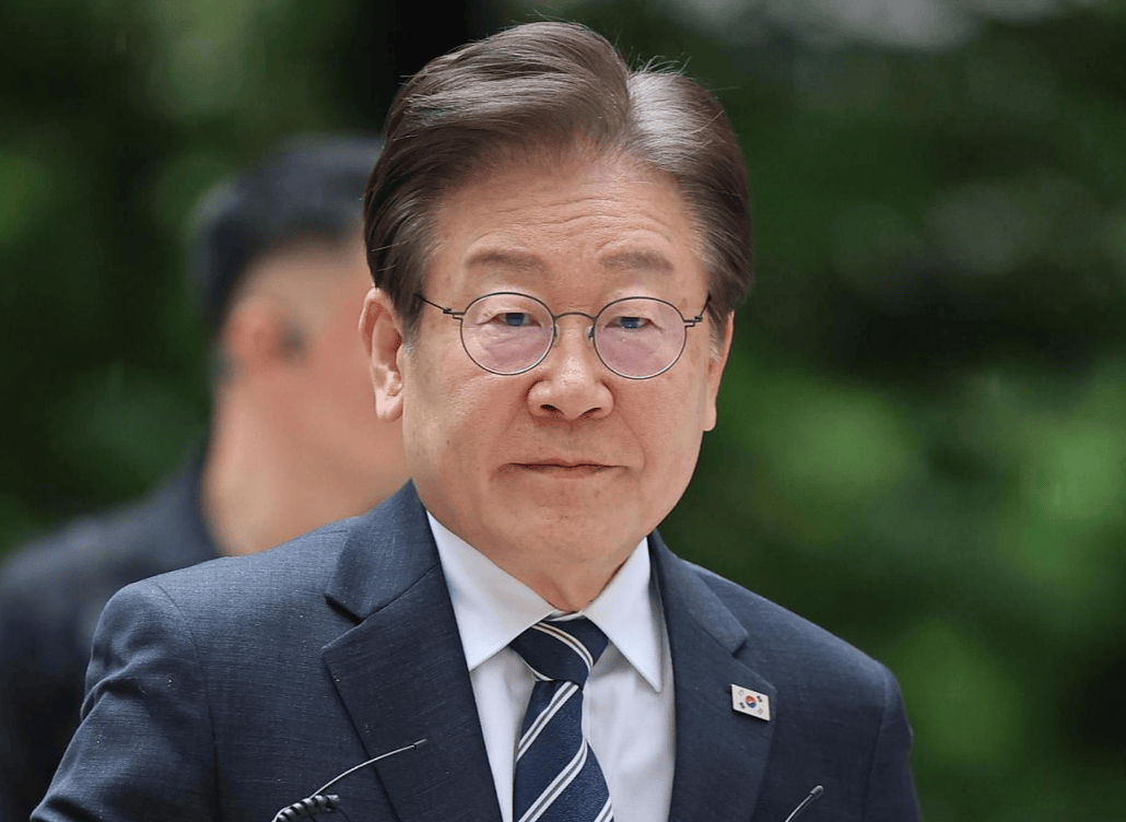 皇冠信用网开户
_高市早苗改口皇冠信用网开户
,是因为拿到中方口信?李在明表态,美韩专机将抵华