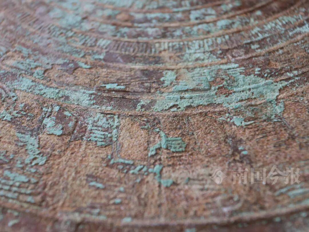 皇冠信用登2代理
_柳州钓鱼阿叔竹林挖蚯蚓皇冠信用登2代理
,竟挖出千年前的“大宝贝”!