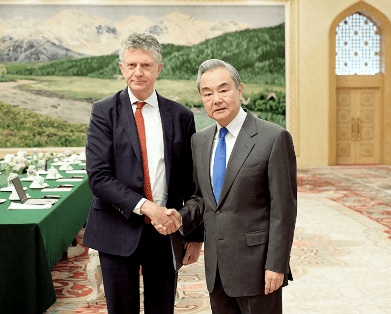 怎么注册皇冠信用盘_英法做出承诺怎么注册皇冠信用盘，五常罕见达成一致，障碍已扫除，对日本的清算要开始了！