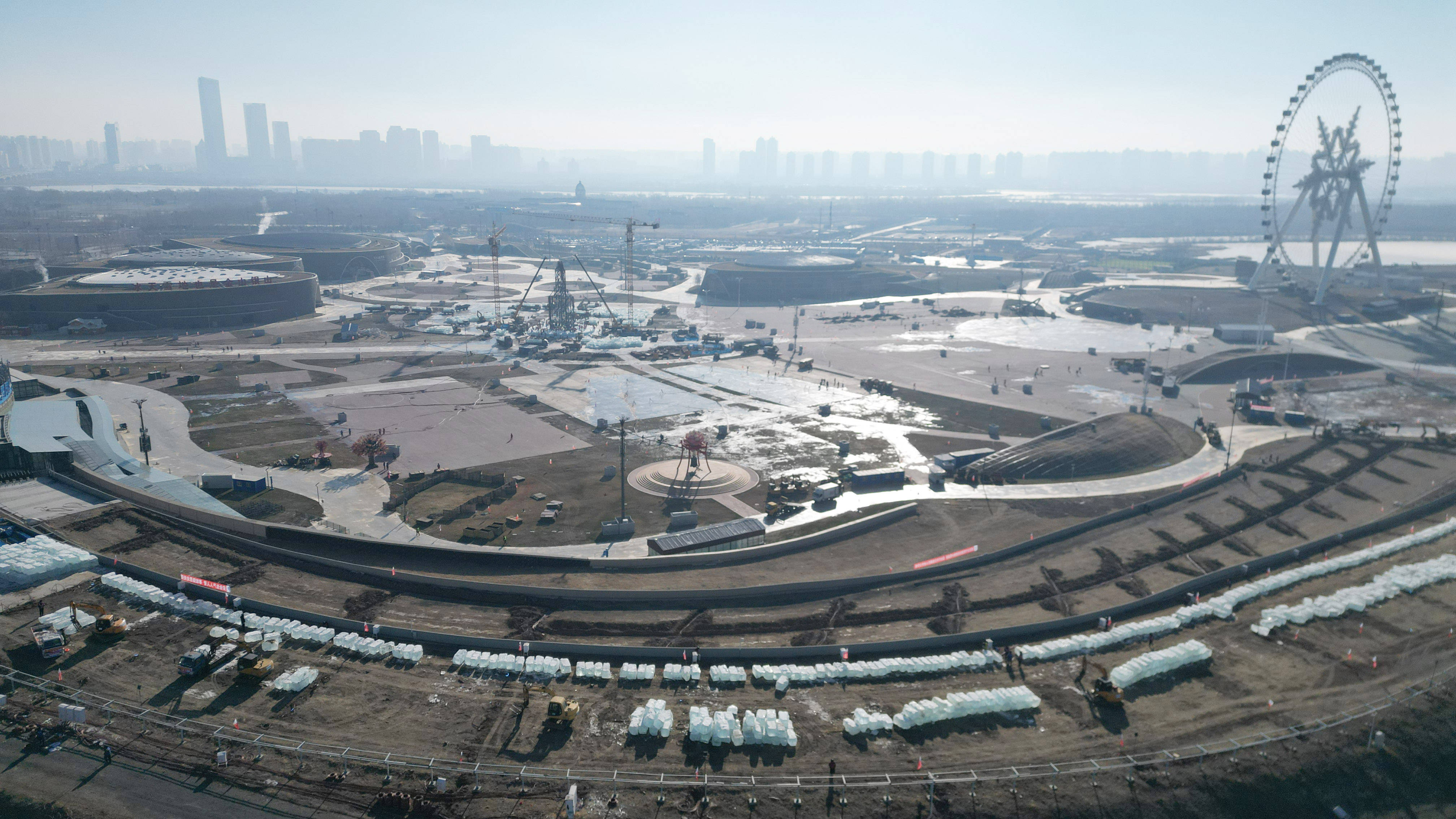 皇冠信用出租足球
_第二十七届哈尔滨冰雪大世界将于12月17日开园