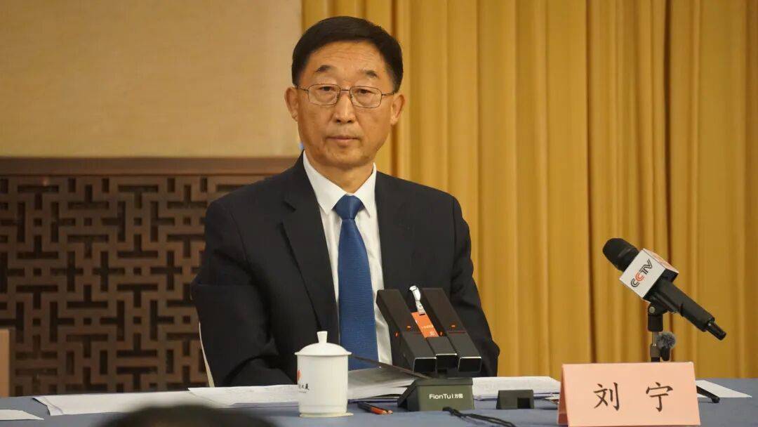 皇冠信用网
_河南省委书记刘宁:即使任务再重、财力再紧皇冠信用网
,涉及民生的工作一天也不能拖,关乎民生的投入一点儿也不能降,该办的民生实事一件也不能少